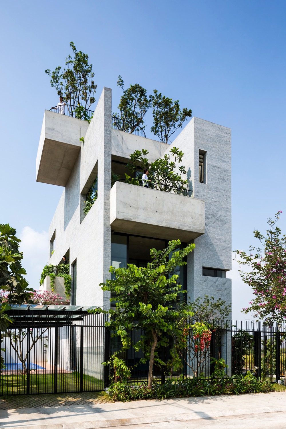 World Architecture Festival, Vo Trong Nghia Architects, Binh House, Photo credit: Completed Buildings House