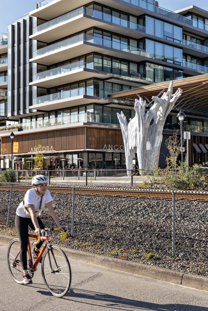 A New View in Ambleside Grosvenor Ambleside, West Vancouver, BC