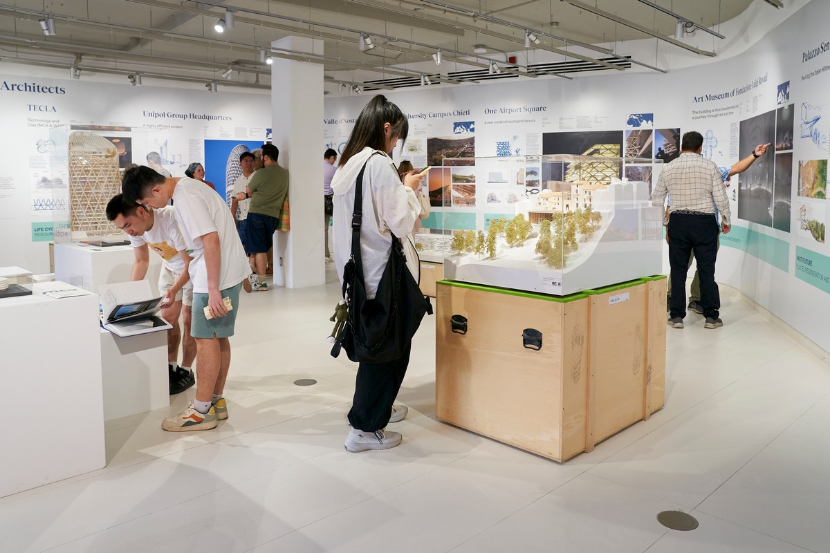 Doc consenso stress - Azienda Ospedaliera \, image size:1200x800